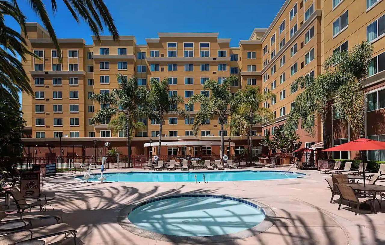 Residence Inn By Marriott Anaheim Resort Area/Гардън Гроув Екстериор снимка