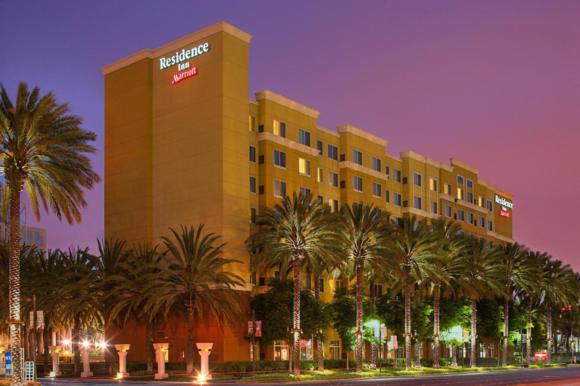 Residence Inn By Marriott Anaheim Resort Area/Гардън Гроув Екстериор снимка