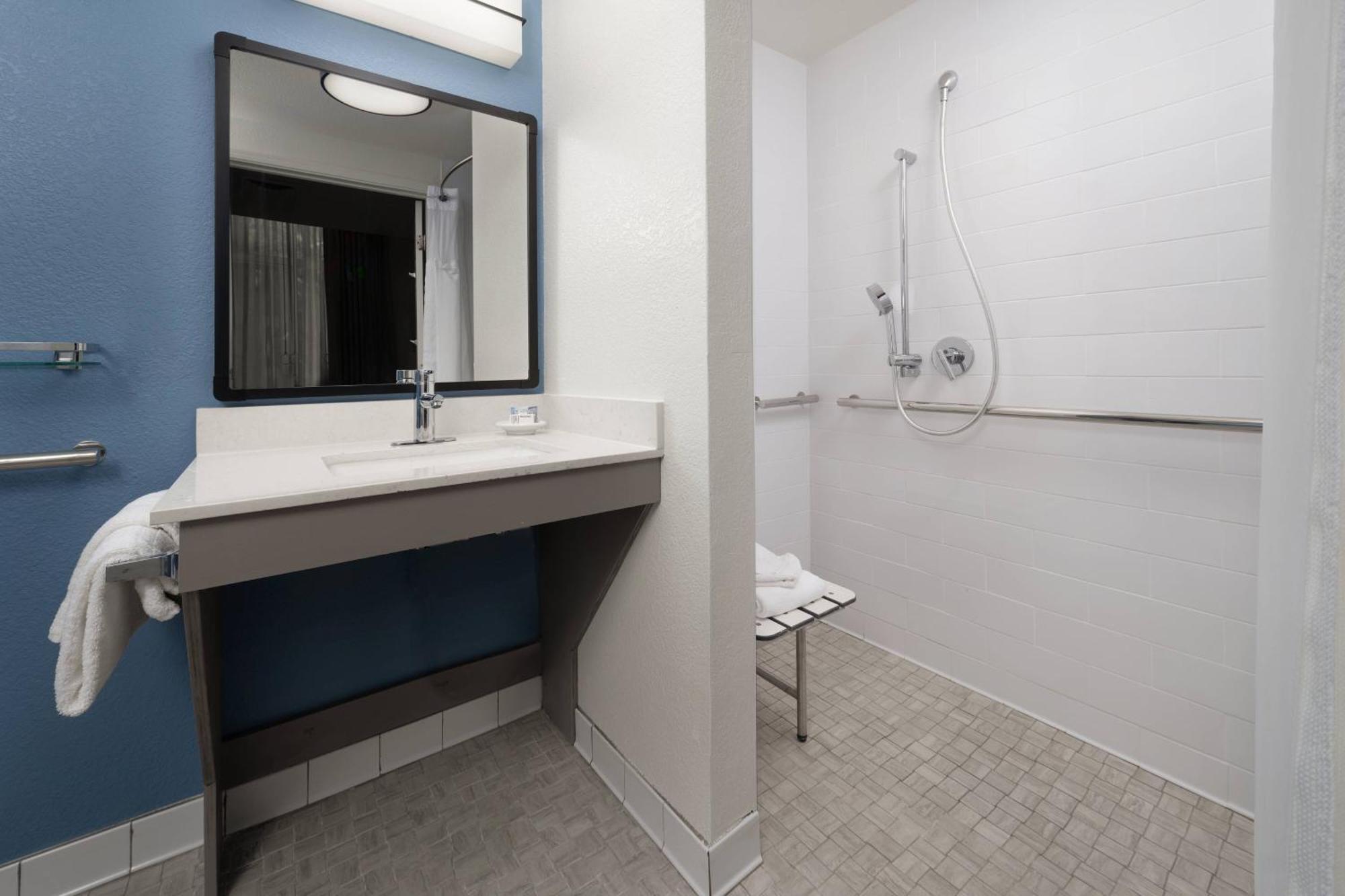 Residence Inn By Marriott Anaheim Resort Area/Гардън Гроув Екстериор снимка
