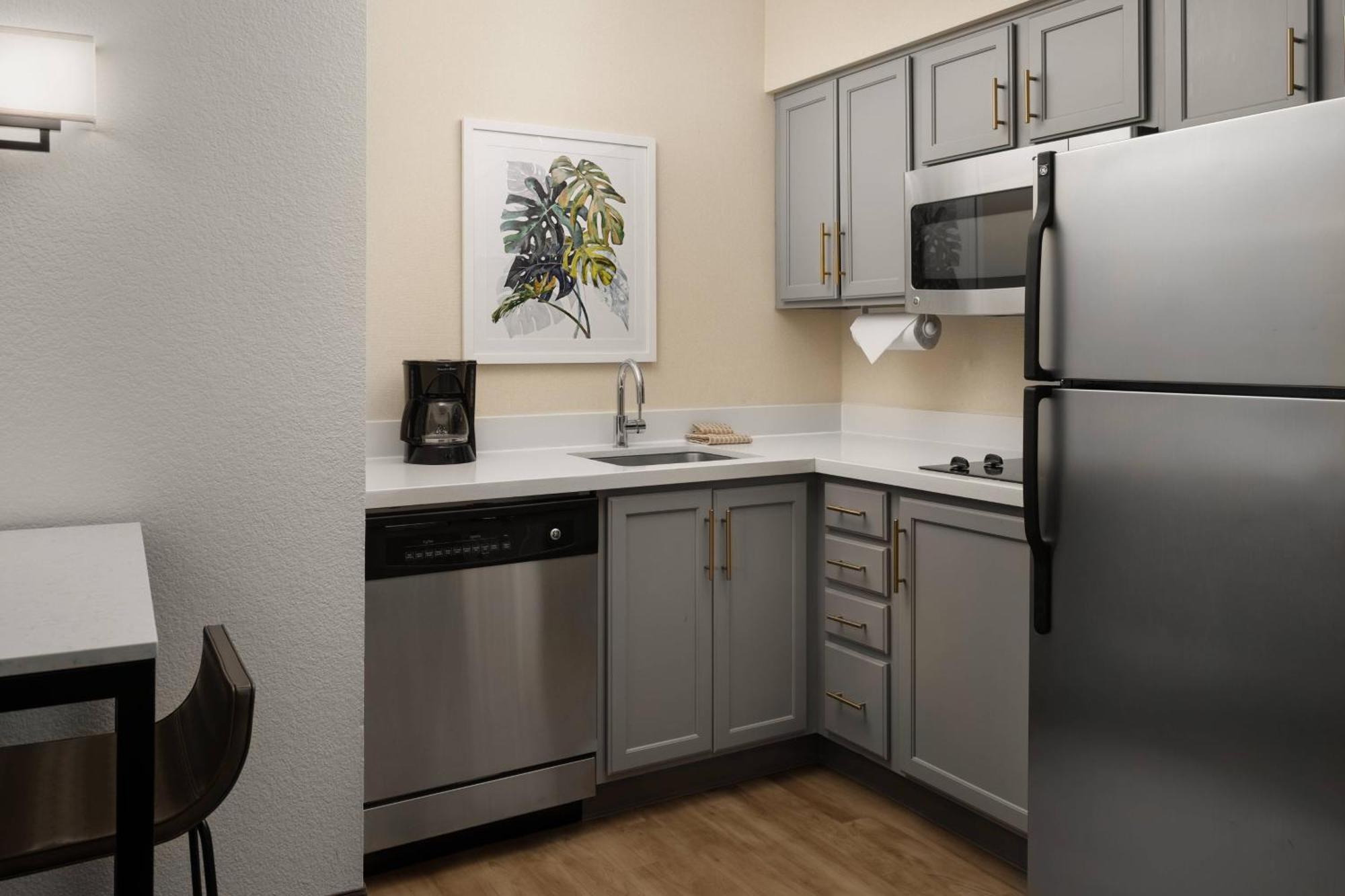 Residence Inn By Marriott Anaheim Resort Area/Гардън Гроув Екстериор снимка