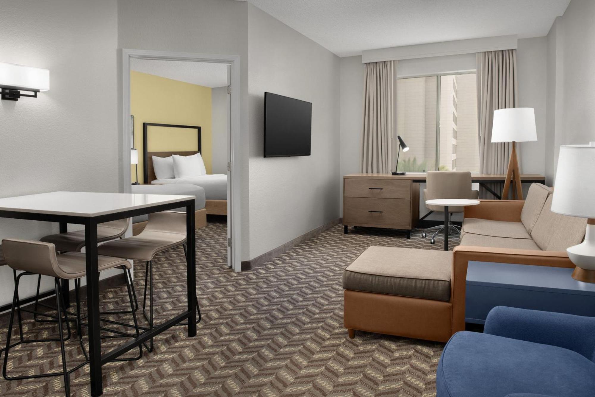 Residence Inn By Marriott Anaheim Resort Area/Гардън Гроув Екстериор снимка