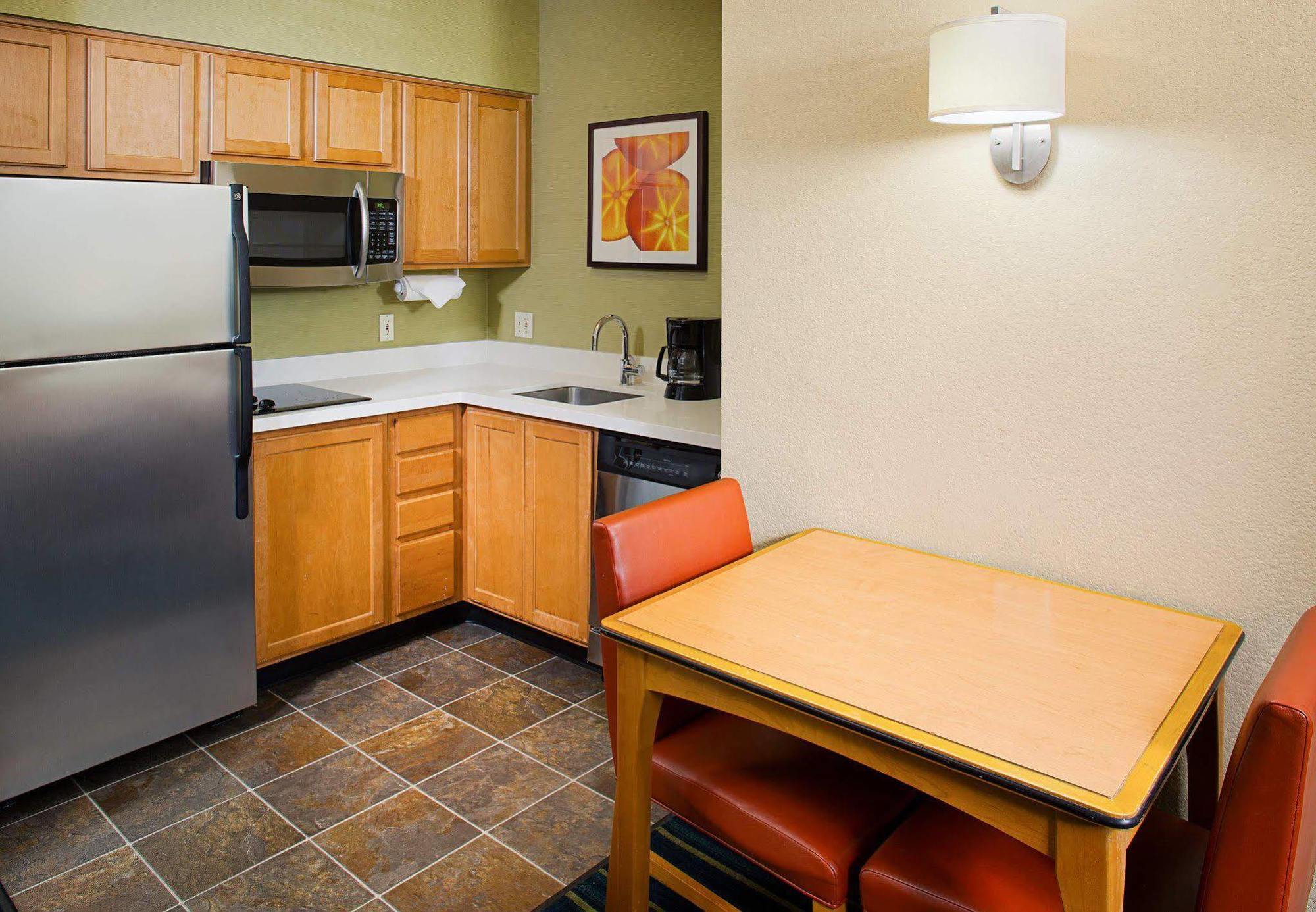 Residence Inn By Marriott Anaheim Resort Area/Гардън Гроув Екстериор снимка