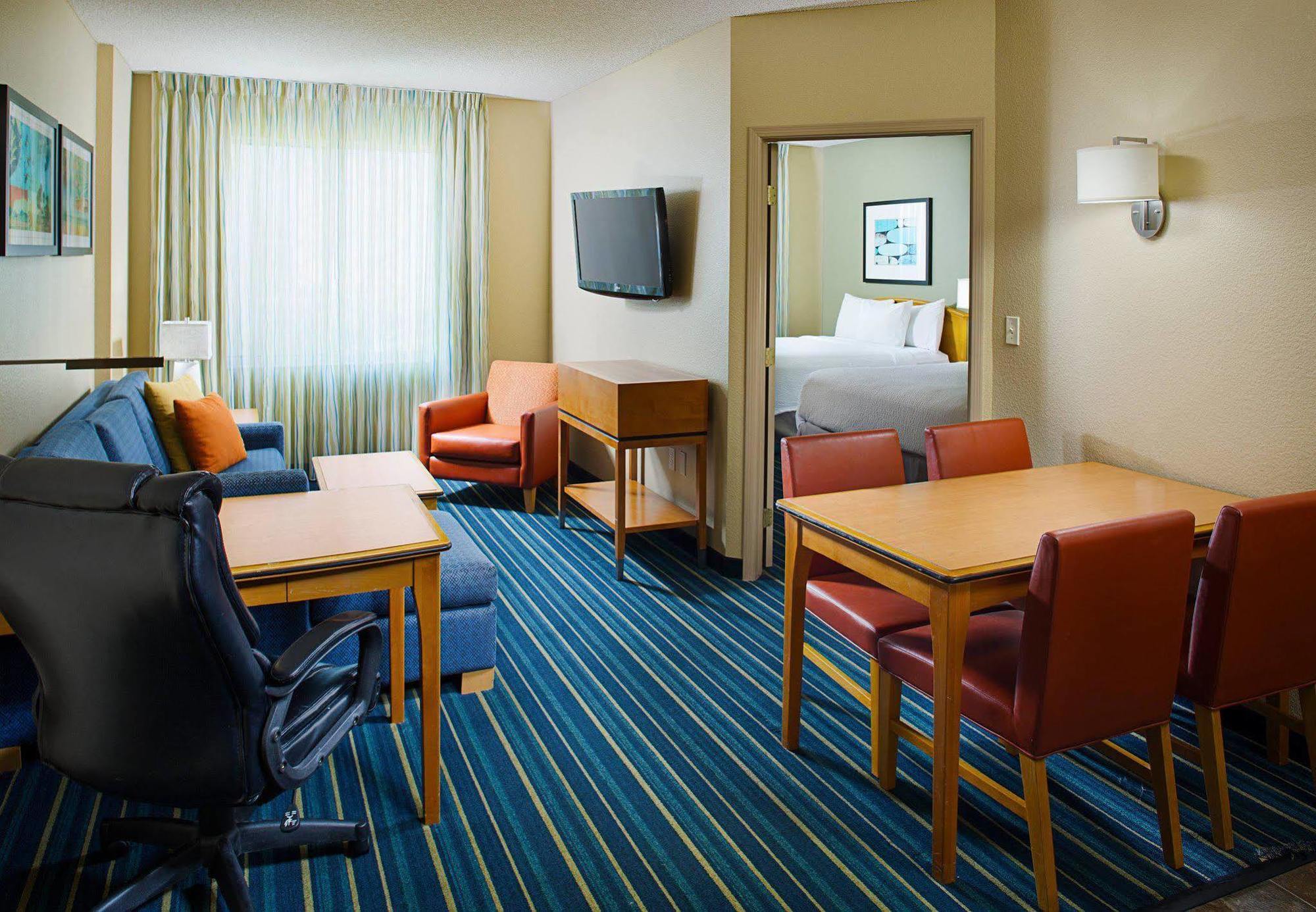 Residence Inn By Marriott Anaheim Resort Area/Гардън Гроув Екстериор снимка