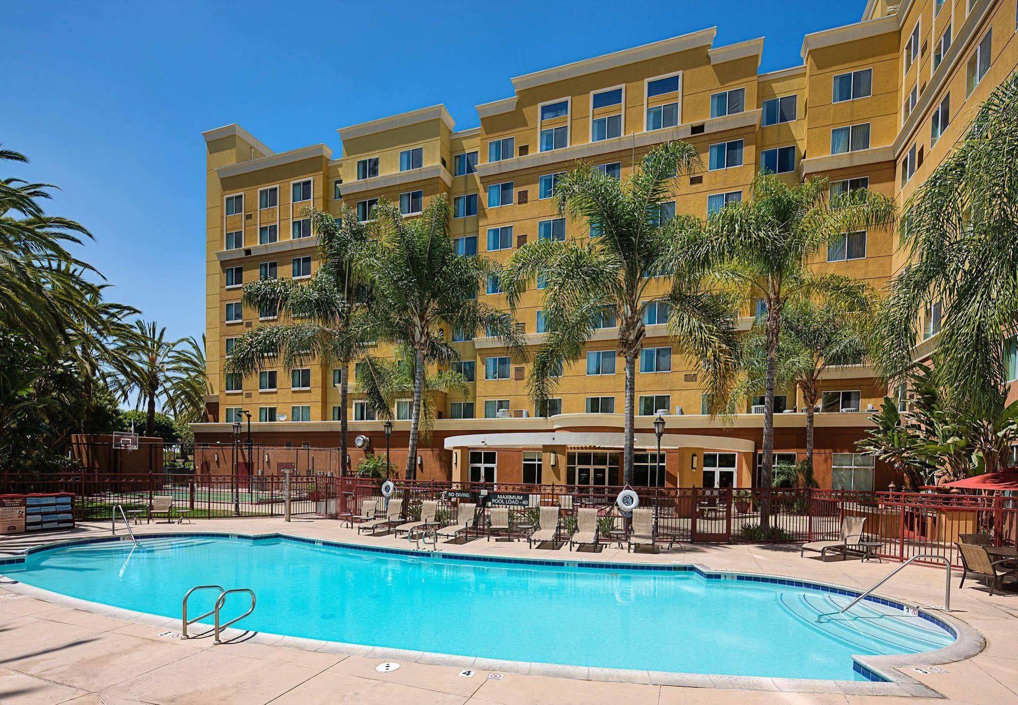 Residence Inn By Marriott Anaheim Resort Area/Гардън Гроув Екстериор снимка